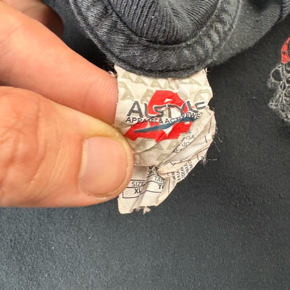 Vintage AC/DC Local Crew Band T-shirt Size XL - Picture 3 of 6